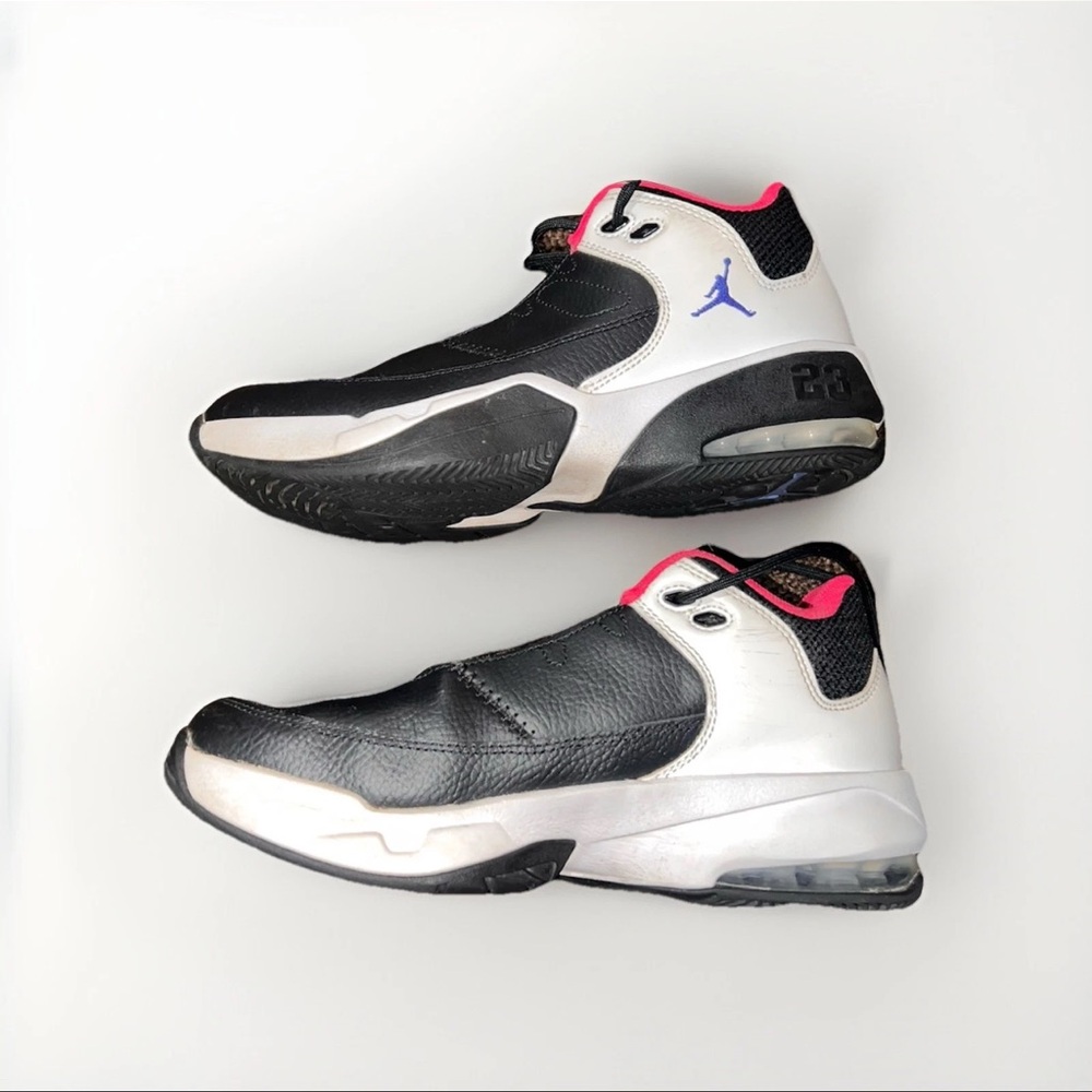 Nike Air Jordan Max Aura 3 Y7  Basketball Shoes DA8021-004